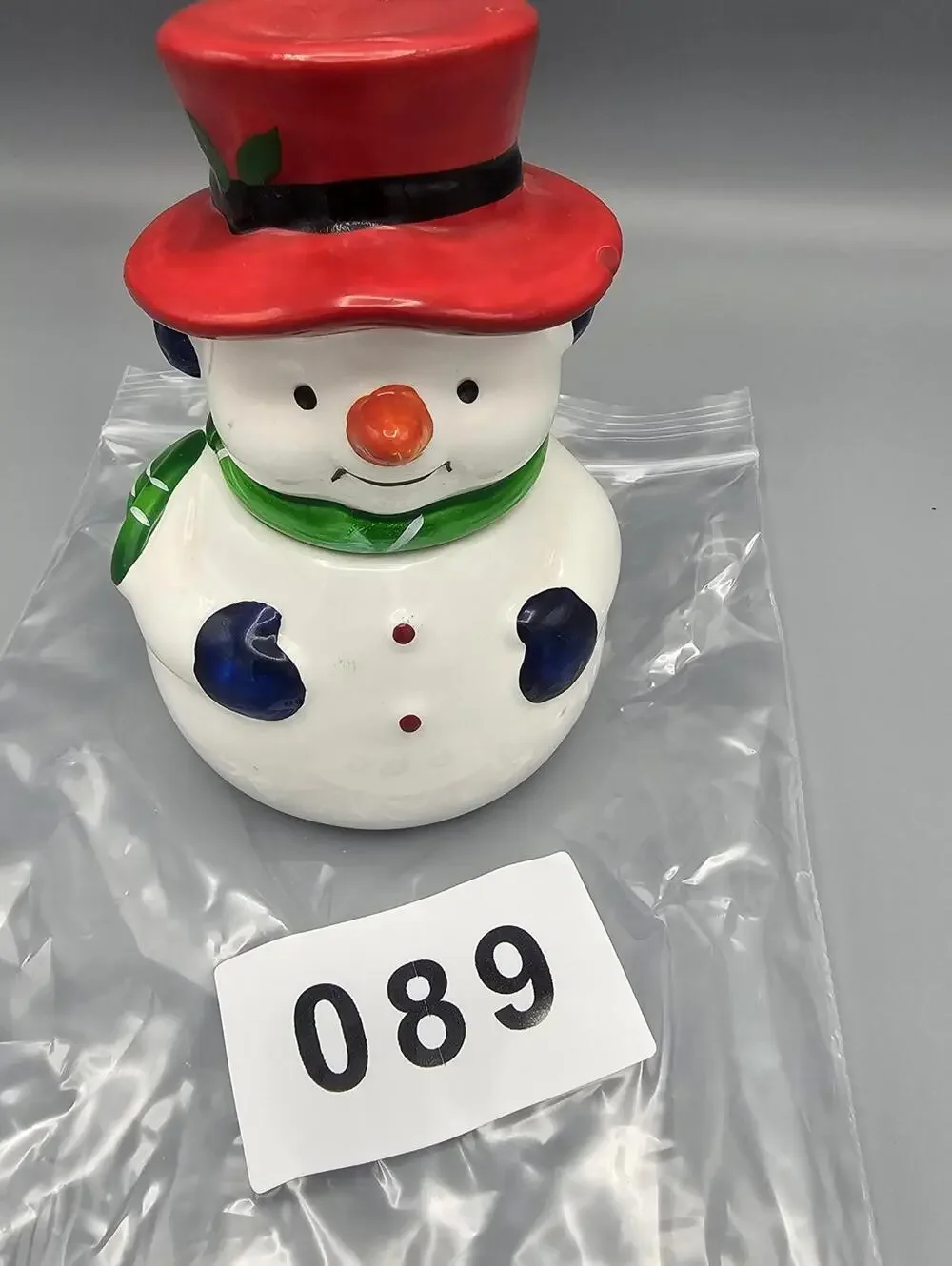 Ceramic Snowman Salt and Pepper Shaker Set